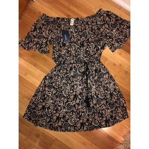 Forever 21 off the shoulder dress